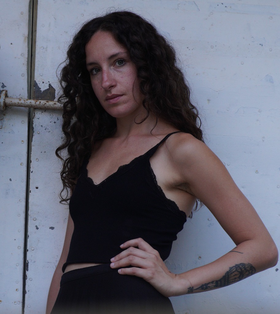Artist Biography